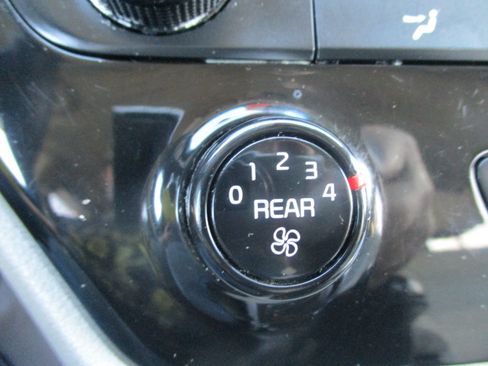 Used 2017 Kia Sedona LX FWD image 45