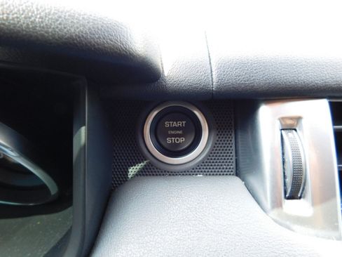 Used 2015 Land Rover Range Rover Sport HSE AWD/4WD image 16