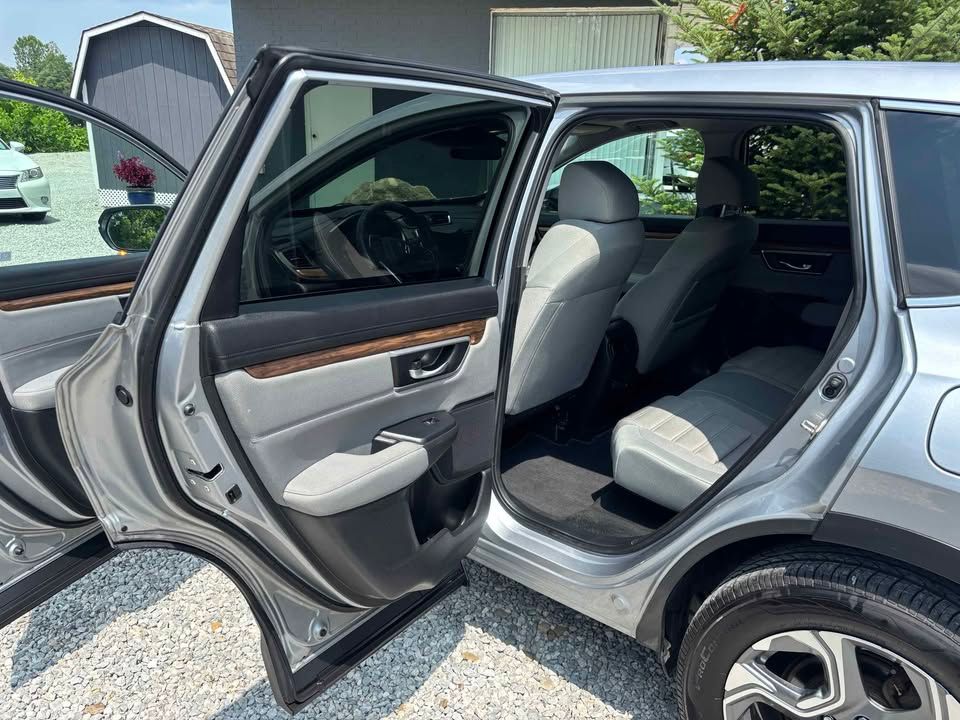 Used 2019 Honda CR-V AWD EX image 7