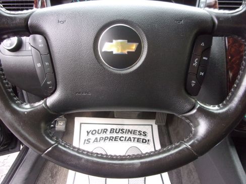 Used 2012 Chevrolet Impala LT FWD image 11