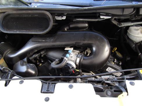 Used 2019 Ford Transit 250 image 18