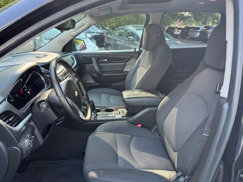 Used 2016 Chevrolet Traverse FWD LT w/ 1LT image 11