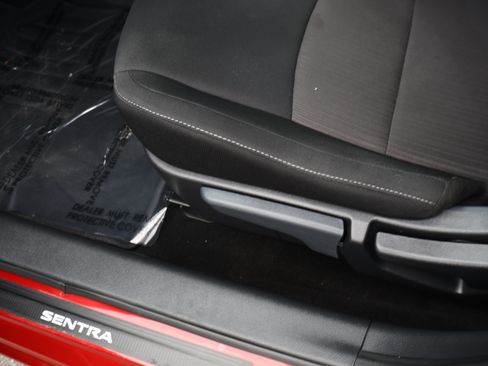 Used 2024 Nissan Sentra SV image 18