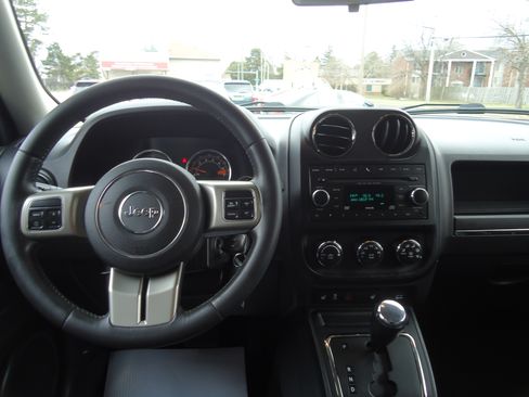 Used 2015 Jeep Patriot Limited image 7