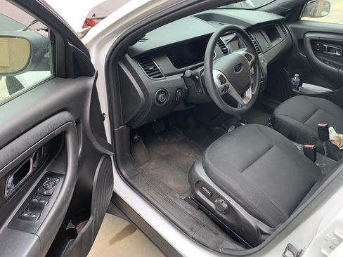 Used 2016 Ford Taurus Police Interceptor FWD image 5