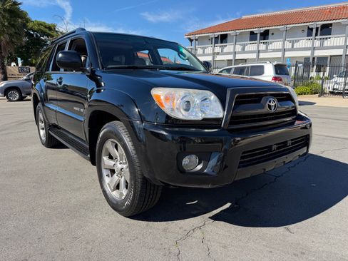Used 2007 Toyota 4Runner Limited image 16