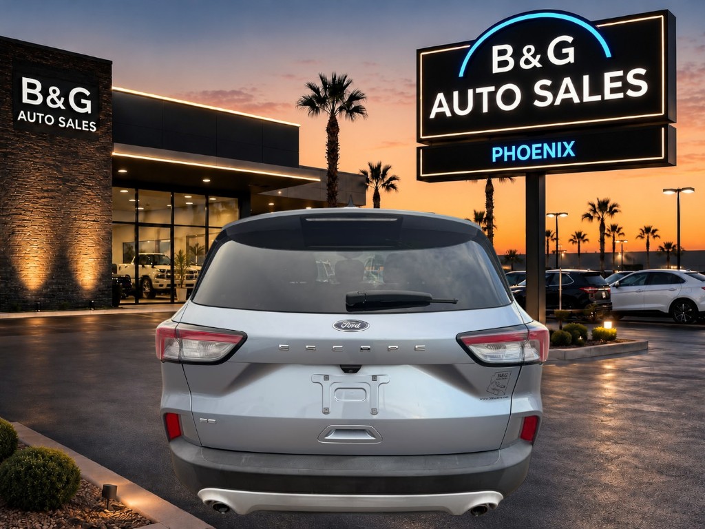 Used 2022 Ford Escape FWD SE image 6