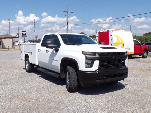 Used 2020 Chevrolet Silverado 2500 LT image 3