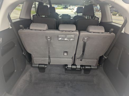 Used 2020 Honda Odyssey EX image 12