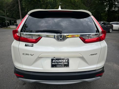 Used 2017 Honda CR-V AWD EX image 4