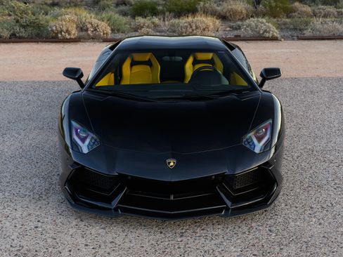 Used 2013 Lamborghini Aventador LP 700-4 image 11