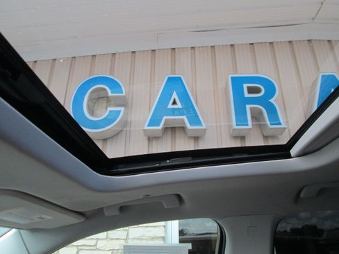 Used 2018 Chevrolet Traverse AWD High Country image 18