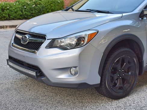 Used 2014 Subaru XV Crosstrek 2.0i Premium image 9
