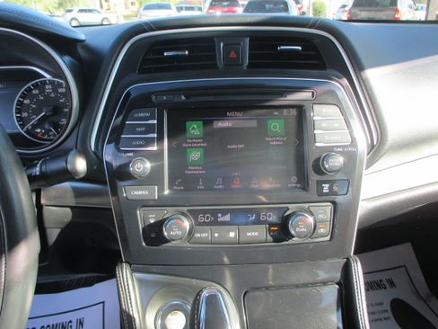 Used 2022 Nissan Maxima 3.5 SV image 7