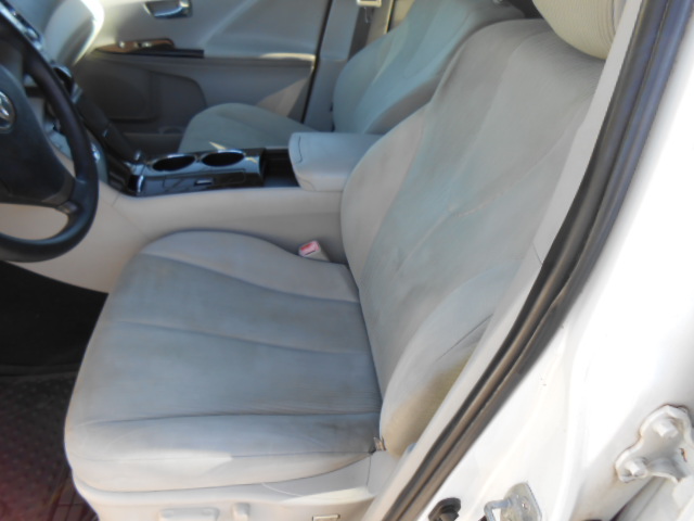 Used 2009 Toyota Venza LE FWD image 10