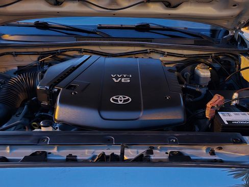 Used 2007 Toyota Tacoma PreRunner image 27