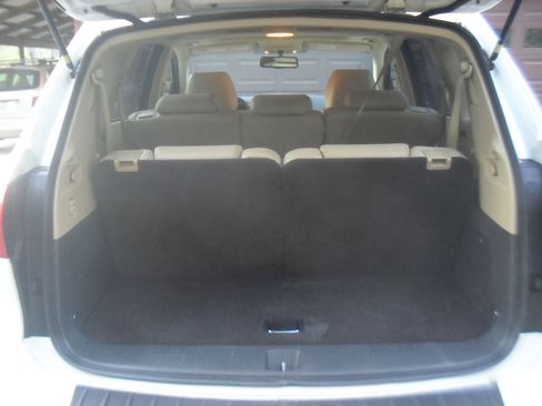 Used 2011 Subaru Tribeca Limited image 9