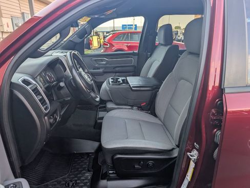 Used 2021 RAM 1500 4x4 Crew Cab Big Horn image 6