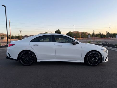 Used 2021 Mercedes-Benz CLA 35 AMG image 6