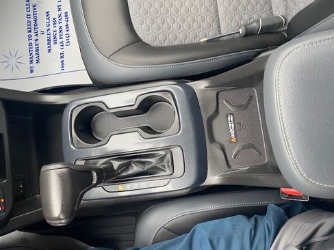 Used 2020 Chevrolet Colorado Z71 image 13