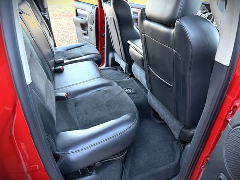 Used 2005 Dodge Ram SRT-10 SRT-10 image 24