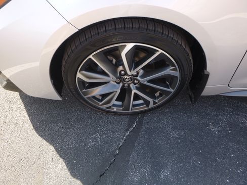 Used 2021 Toyota Corolla SE image 9