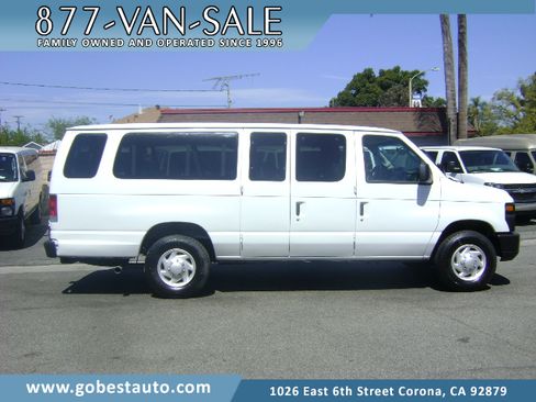 Used 2009 Ford E-350 and Econoline 350 Extended Wagon Super Duty RWD image 1