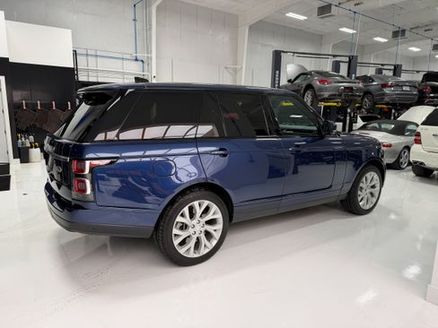 Used 2019 Land Rover Range Rover Supercharged image 10