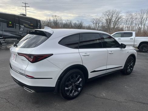 Used 2024 Acura MDX SH-AWD A-Spec image 12