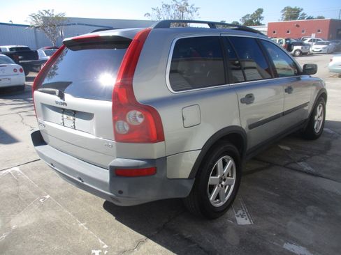 Used 2005 Volvo XC90 2.5T image 6