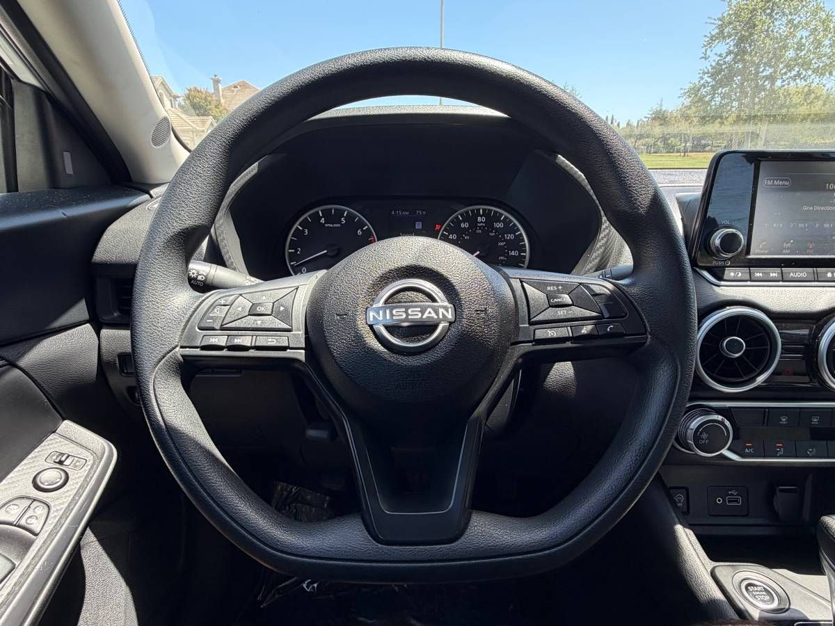 Used 2024 Nissan Sentra S FWD image 10