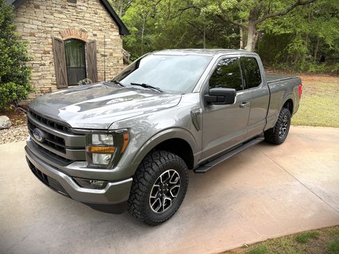 Used 2021 Ford F150 image 1