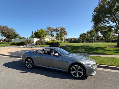 Used 2010 BMW 650i Convertible RWD image 8