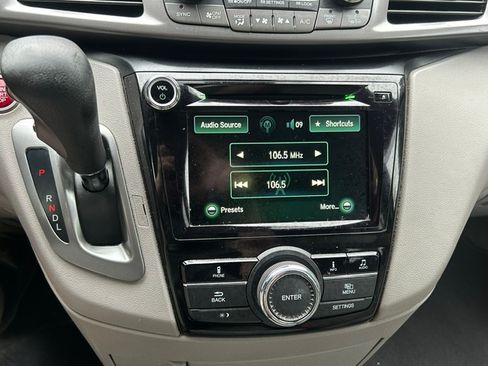 Used 2015 Honda Odyssey EX-L image 18