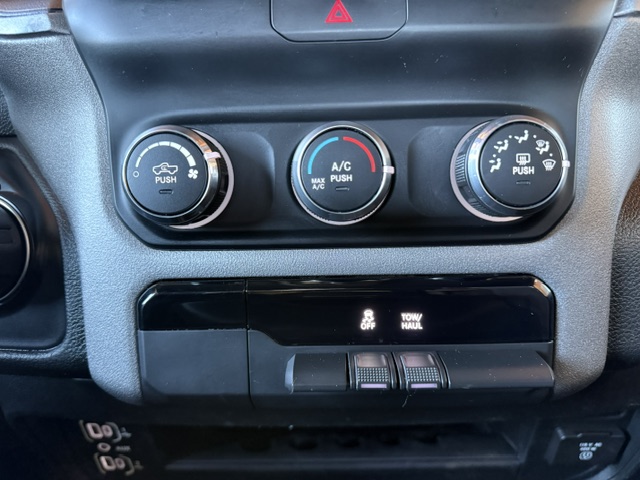 Used 2023 RAM 2500 4x4 Crew Cab Tradesman image 14