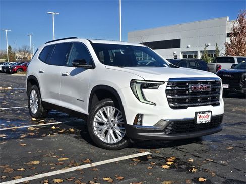 New 2026 GMC Acadia Elevation image 2