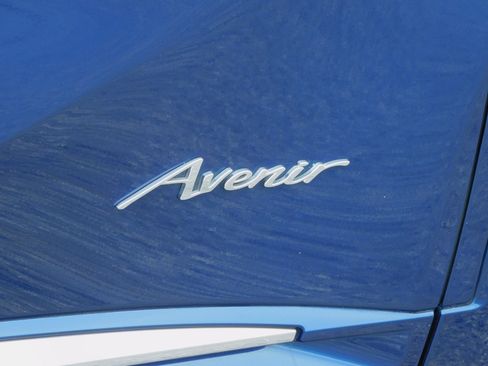 Used 2023 Buick Envision FWD Avenir image 15