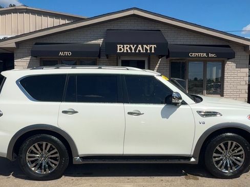Used 2018 Nissan Armada Platinum Reserve image 1
