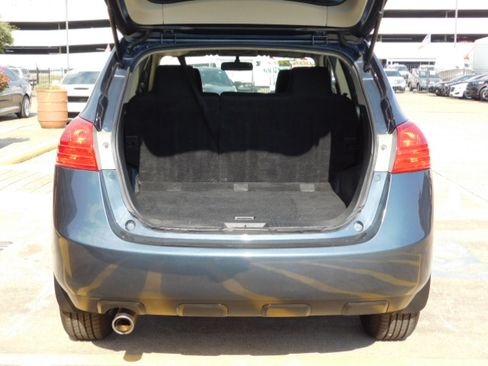 Used 2013 Nissan Rogue SV image 8
