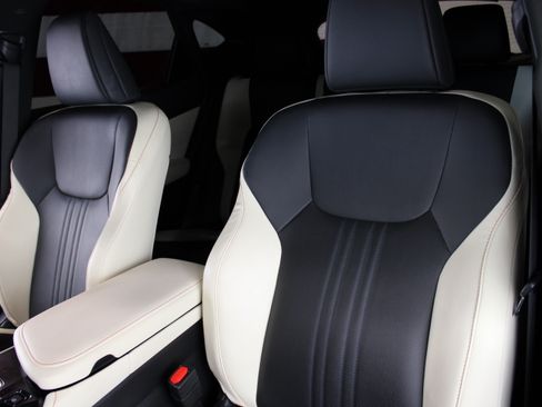 Used 2024 Lexus NX 350 AWD image 8