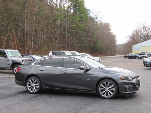 Used 2016 Chevrolet Malibu Premier image 10