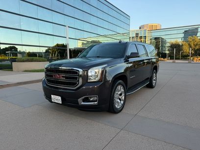 Used 2016 GMC Yukon XL 2WD SLT