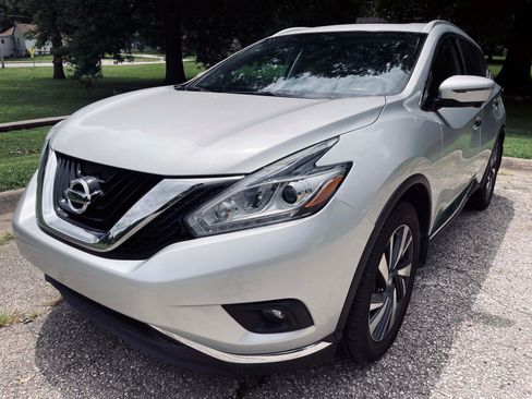 Used 2017 Nissan Murano AWD Platinum image 3