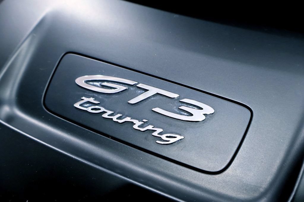 Used 2023 Porsche 911 GT3 Touring RWD image 19