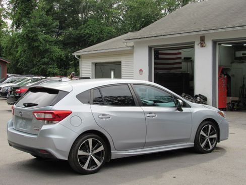 Used 2017 Subaru Impreza 2.0i Sport Hatchback AWD/4WD image 11