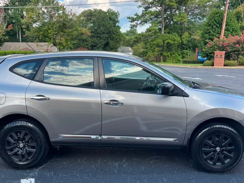 Used 2011 Nissan Rogue 2WD image 4