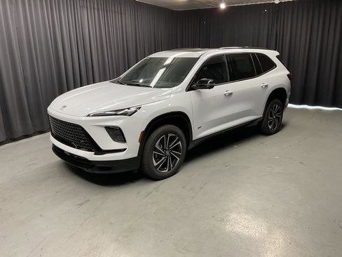 New 2026 Buick Enclave Sport Touring w/ Power Package image 2