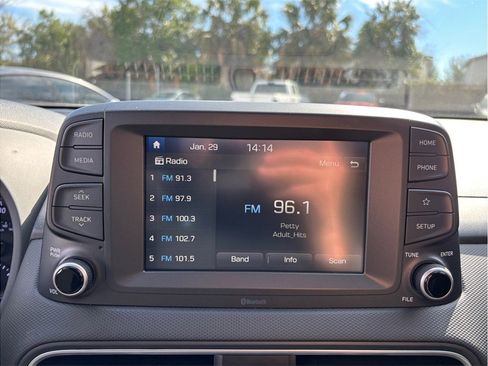 Used 2020 Hyundai Kona SE image 22