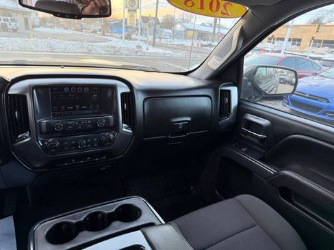 Used 2018 Chevrolet Silverado 1500 LT image 12