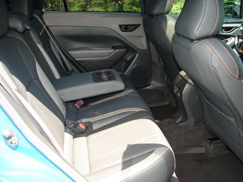 Used 2025 Subaru Crosstrek 2.5i Wilderness AWD/4WD image 9